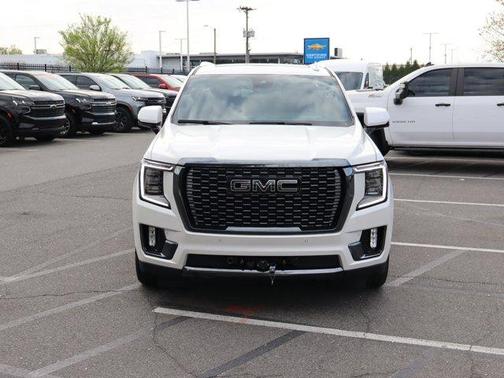 White Frost Tri-Coat 2023 GMC Yukon Denali Ultimate