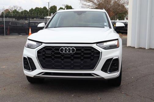 2022 Audi Q5 45 S line Premium Plus