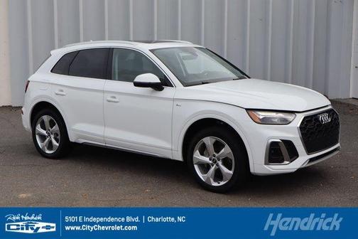 2022 Audi Q5 45 S line Premium Plus