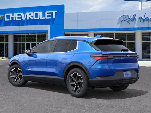 2026 Chevrolet Equinox EV LT 2