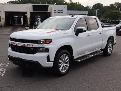 Summit White 2022 Chevrolet Silverado 1500 Limited Custom