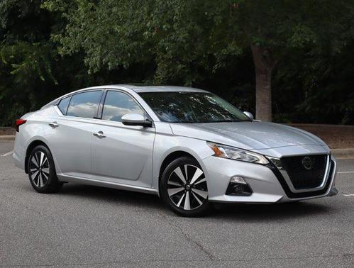 2022 Nissan Altima 2.5 SL