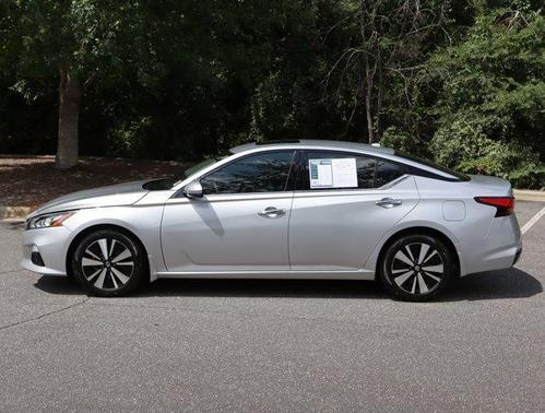 2022 Nissan Altima 2.5 SL