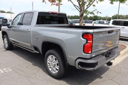 2025 Chevrolet Silverado 2500 High Country