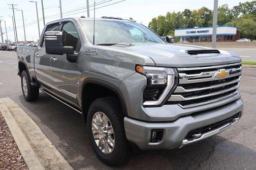 2025 Chevrolet Silverado 2500 High Country