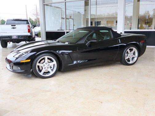2005 Chevrolet Corvette Base