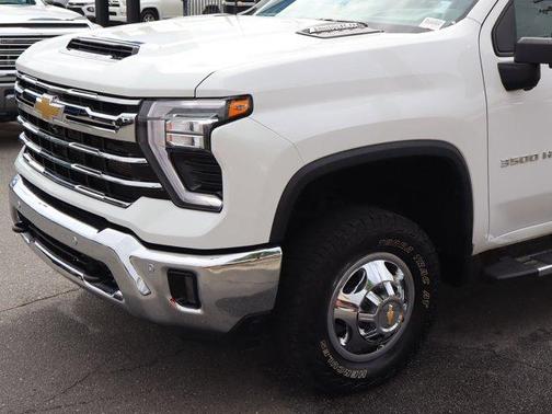 Summit White 2024 Chevrolet Silverado 3500 LTZ