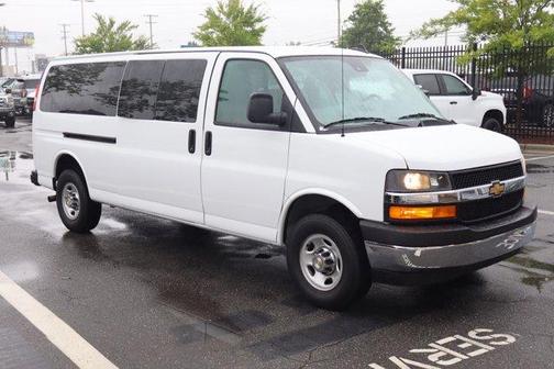 2024 Chevrolet Express 3500 LS