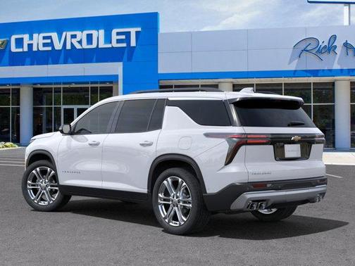 2025 Chevrolet Traverse LT