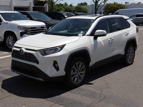 Blizzard Pearl 2020 Toyota RAV4 Limited
