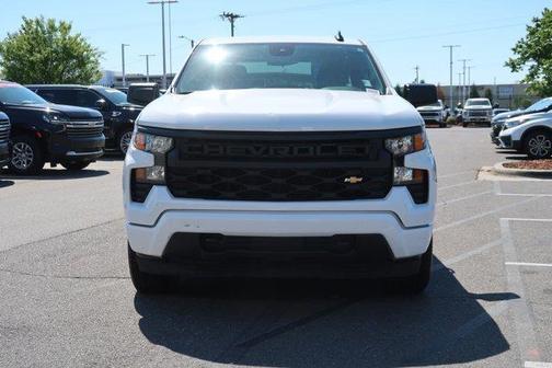 Summit White 2024 Chevrolet Silverado 1500 Custom