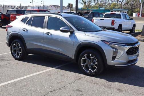 2024 Chevrolet Trax LT