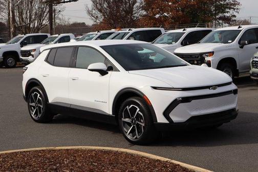 2026 Chevrolet Equinox EV LT 1