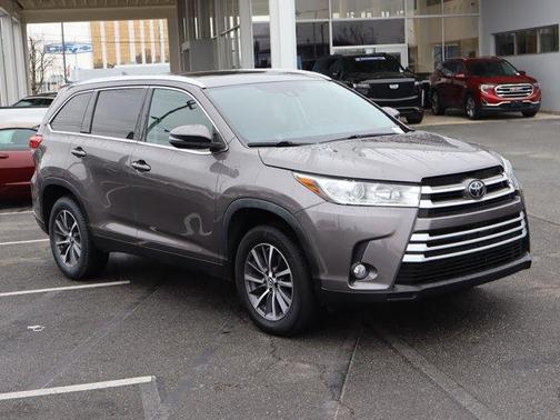 2019 Toyota Highlander XLE