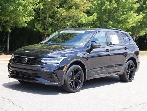 2023 Volkswagen Tiguan 2.0T SE R-Line Black