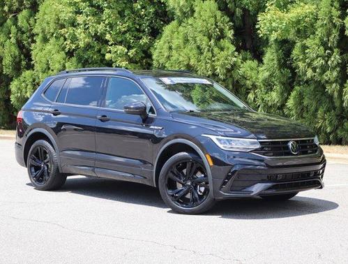 2023 Volkswagen Tiguan 2.0T SE R-Line Black