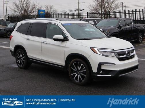 2019 Honda Pilot Touring 8-Passenger