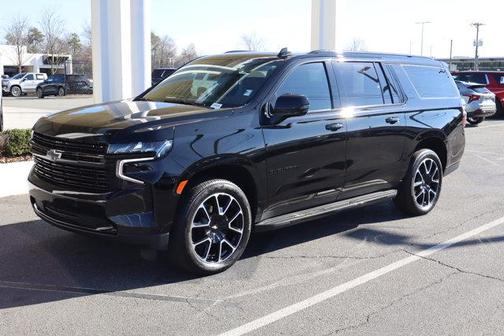 2024 Chevrolet Suburban RST