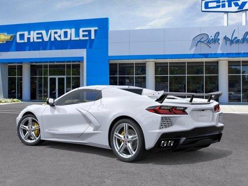 Arctic White 2026 Chevrolet Corvette Stingray w/2LT