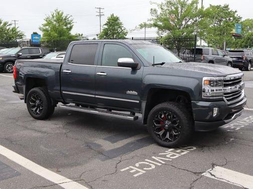 Graphite Metallic 2017 Chevrolet Silverado 1500 High Country