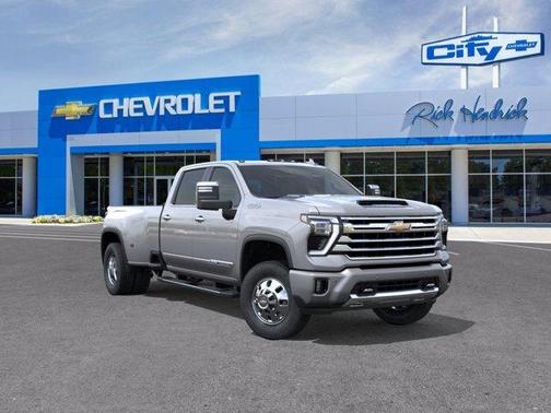 Sterling Gray Metallic 2026 Chevrolet Silverado 3500 High Country