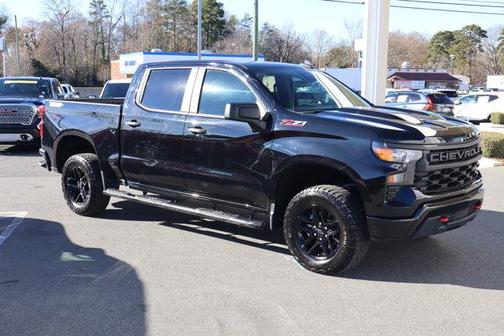 2023 Chevrolet Silverado 1500 Custom Trail Boss