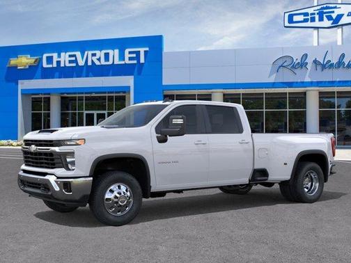 Summit White 2026 Chevrolet Silverado 3500 LT