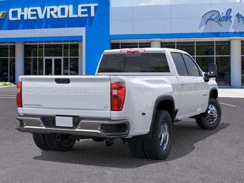 Summit White 2026 Chevrolet Silverado 3500 LT