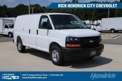 Summit White 2026 Chevrolet Express 2500 Work Van