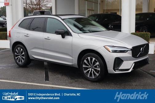 2025 Volvo XC60 B5 Plus