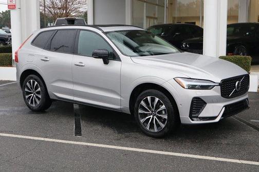 2025 Volvo XC60 B5 Plus