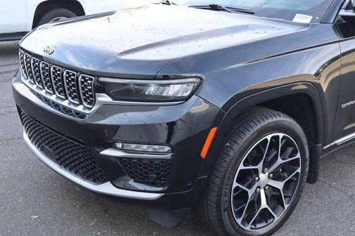 2023 Jeep Grand Cherokee Summit