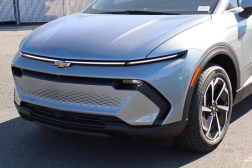 2026 Chevrolet Equinox EV LT 2