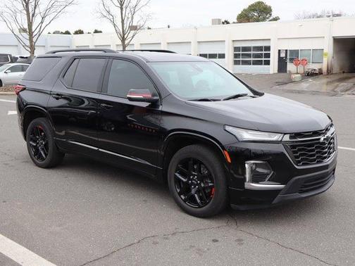 2023 Chevrolet Traverse Premier