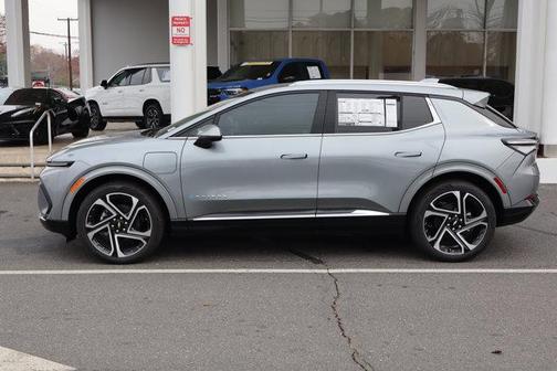 2026 Chevrolet Equinox EV LT 2