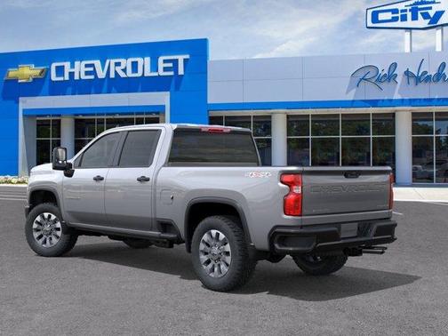 Sterling Gray Metallic 2026 Chevrolet Silverado 2500 Custom