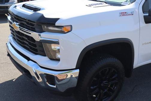 2024 Chevrolet Silverado 2500 LT