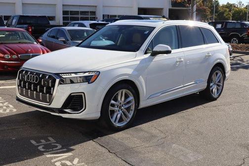 2025 Audi Q7 55 Prestige
