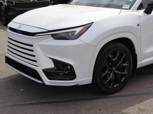 Wind Chill Pearl 2024 Lexus TX 500h Luxury