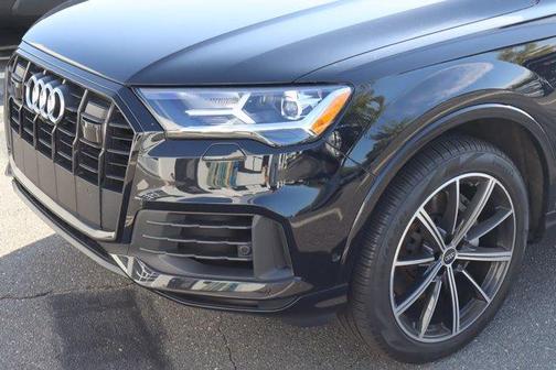 2021 Audi Q7 55 Premium Plus