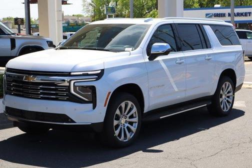 Polar White 2026 Chevrolet Suburban Premier