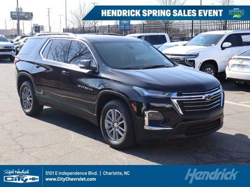 2023 Chevrolet Traverse LT Cloth