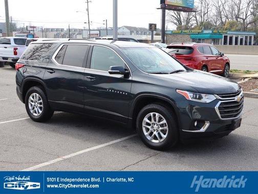 2018 Chevrolet Traverse LT Cloth