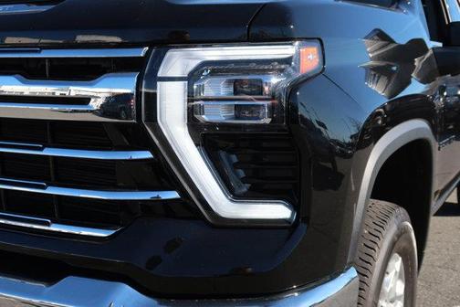 2024 Chevrolet Silverado 2500 LTZ