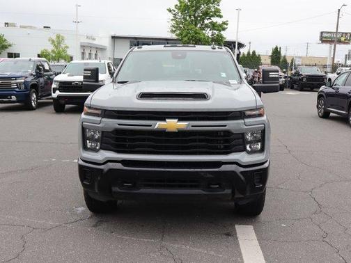 Slate Gray Metallic 2025 Chevrolet Silverado 2500 Custom