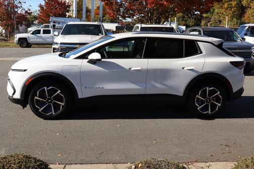 2026 Chevrolet Equinox EV LT 2