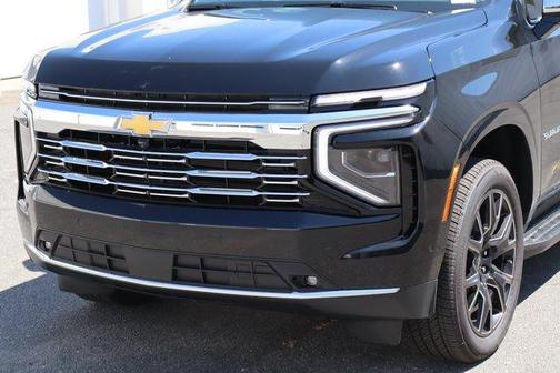Black 2026 Chevrolet Suburban Premier