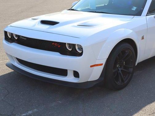 White Knuckle Clearcoat 2023 Dodge Challenger R/T Scat Pack