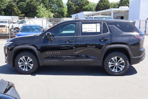 Mosaic Black Metallic 2026 Chevrolet Equinox LT