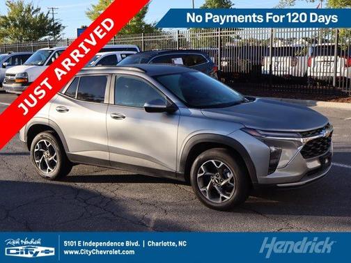 Sterling Gray Metallic 2025 Chevrolet Trax LT